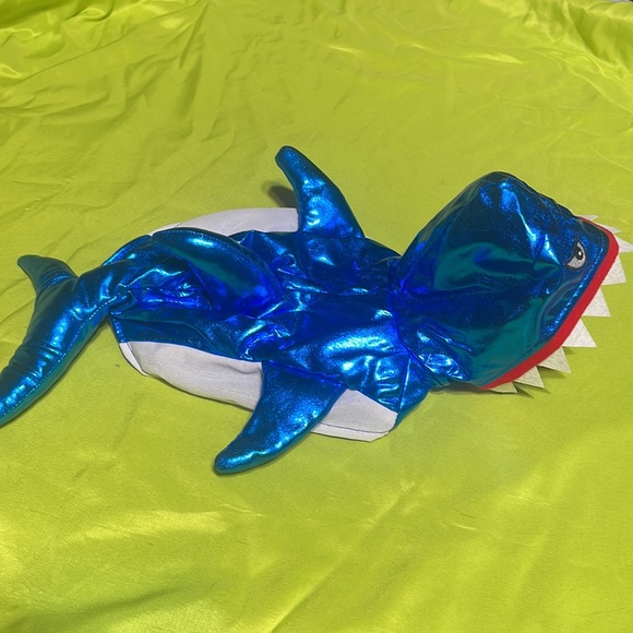 Shark costume MWT - Picture 2 of 6